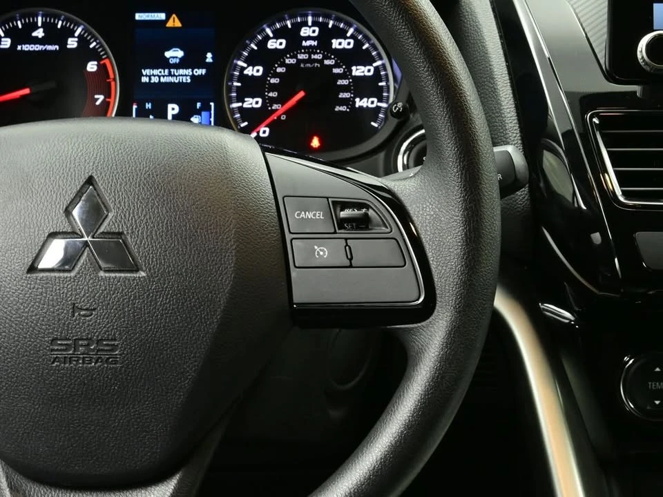 2025 Mitsubishi Eclipse Cross - Image 4 of 20