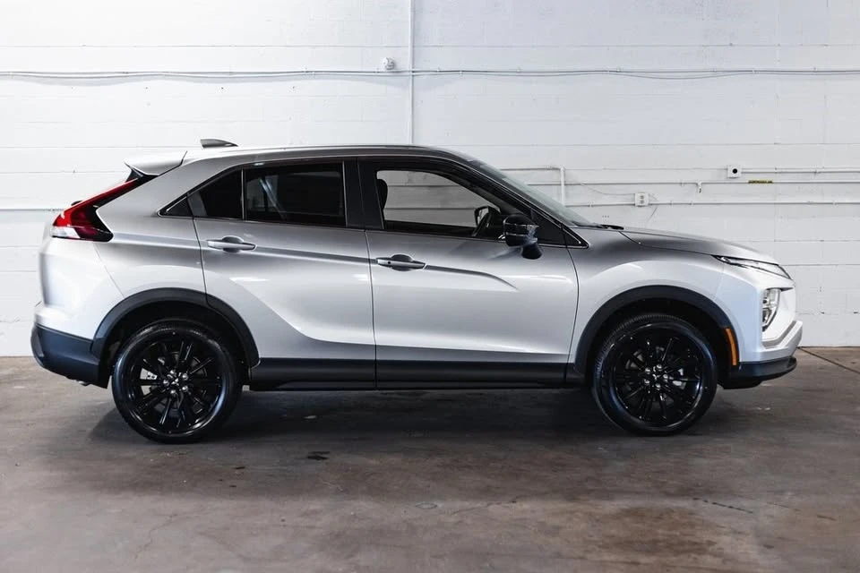 2025 Mitsubishi Eclipse Cross - Image 8 of 20