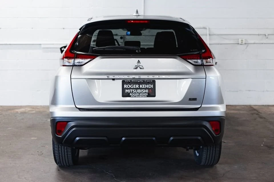 2025 Mitsubishi Eclipse Cross - Image 11 of 20