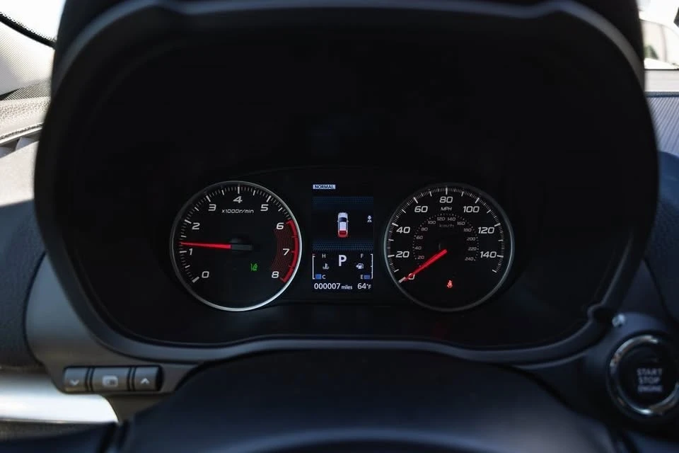 2025 Mitsubishi Eclipse Cross - Image 16 of 20