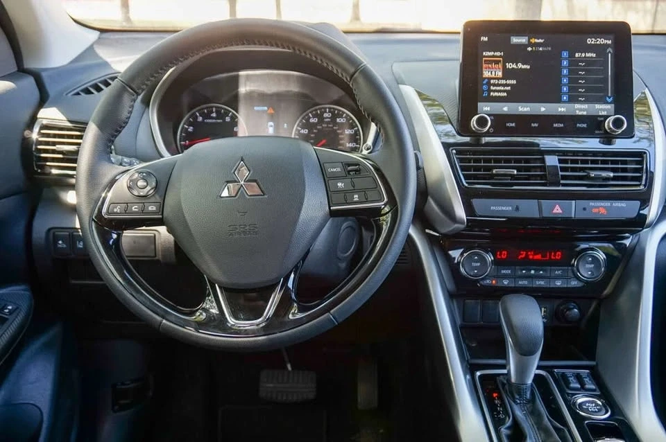 2025 Mitsubishi Eclipse Cross - Image 11 of 20