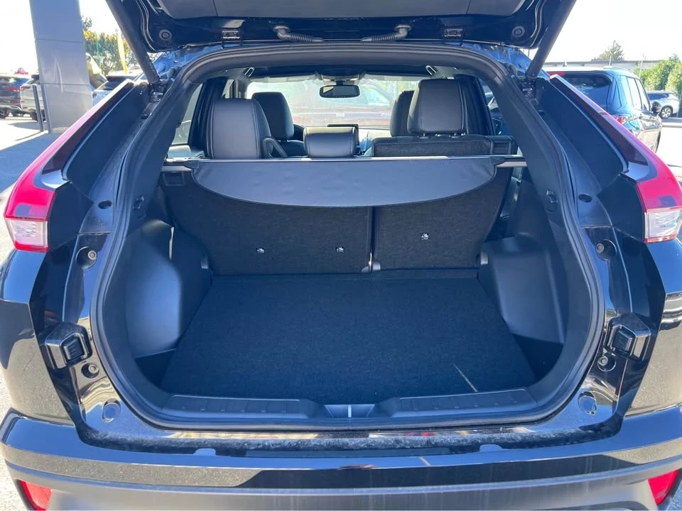 2025 Mitsubishi Eclipse Cross - Image 6 of 14