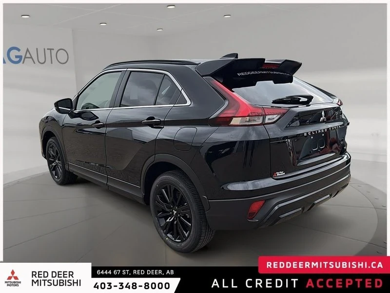 2025 Mitsubishi Eclipse Cross - Image 4 of 18