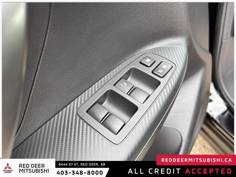 2025 Mitsubishi Eclipse Cross - Image 10 of 18