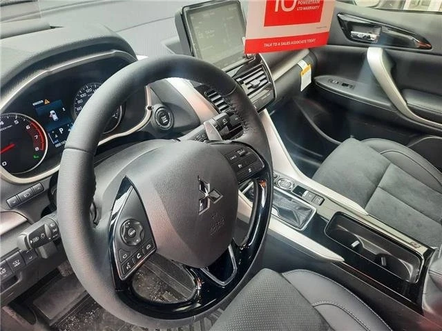 2025 Mitsubishi Eclipse Cross - Image 9 of 11
