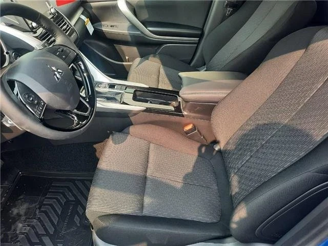 2025 Mitsubishi Eclipse Cross - Image 10 of 12