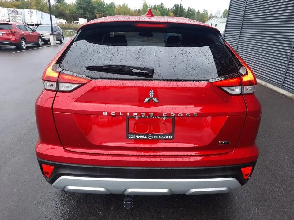2025 Mitsubishi Eclipse Cross - Image 2 of 9
