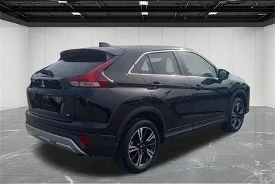 2025 Mitsubishi Eclipse Cross - Image 4 of 13