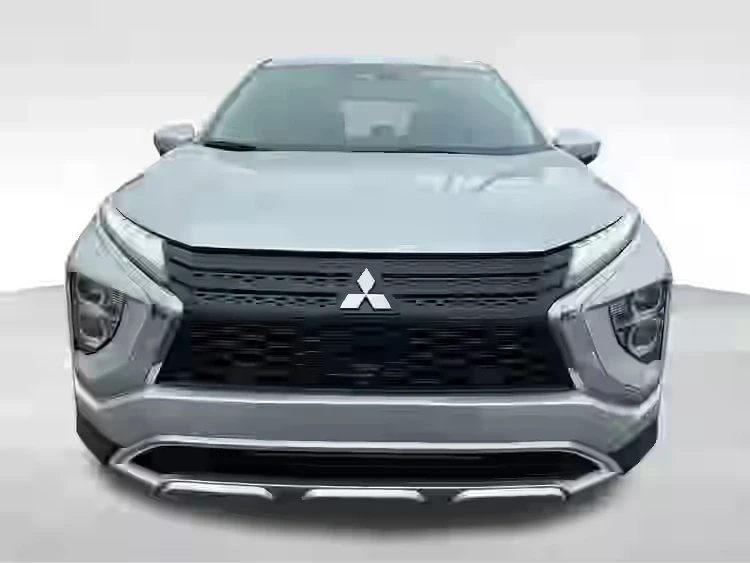 2025 Mitsubishi Eclipse Cross - Image 9 of 20
