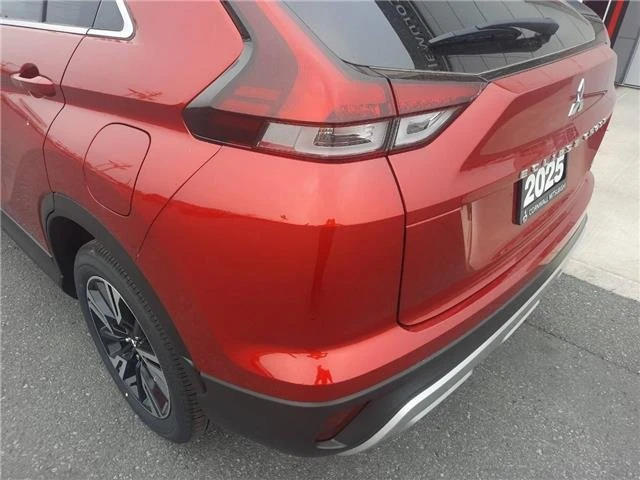 2025 Mitsubishi Eclipse Cross - Image 6 of 13