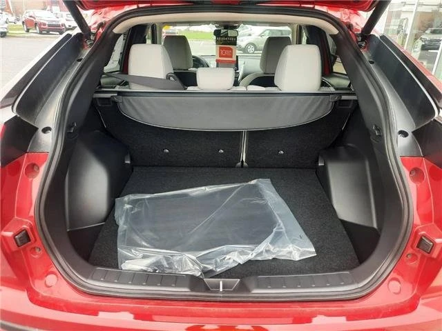 2025 Mitsubishi Eclipse Cross - Image 12 of 13