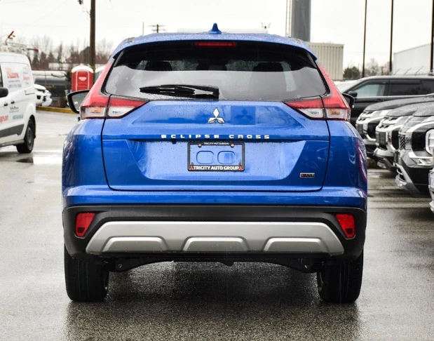 2025 Mitsubishi Eclipse Cross - Image 5 of 15