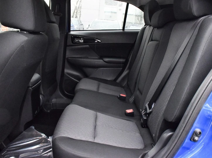 2025 Mitsubishi Eclipse Cross - Image 9 of 15
