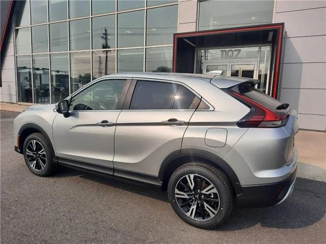 2025 Mitsubishi Eclipse Cross - Image 3 of 12