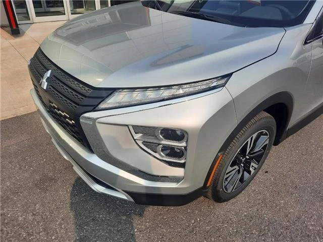 2025 Mitsubishi Eclipse Cross - Image 5 of 12