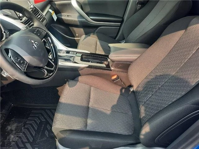 2025 Mitsubishi Eclipse Cross - Image 10 of 13