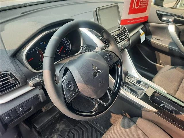 2025 Mitsubishi Eclipse Cross - Image 11 of 13