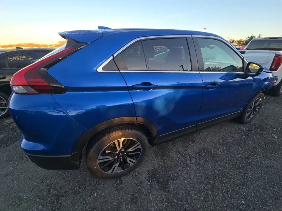2025 Mitsubishi Eclipse Cross - Image 3 of 12