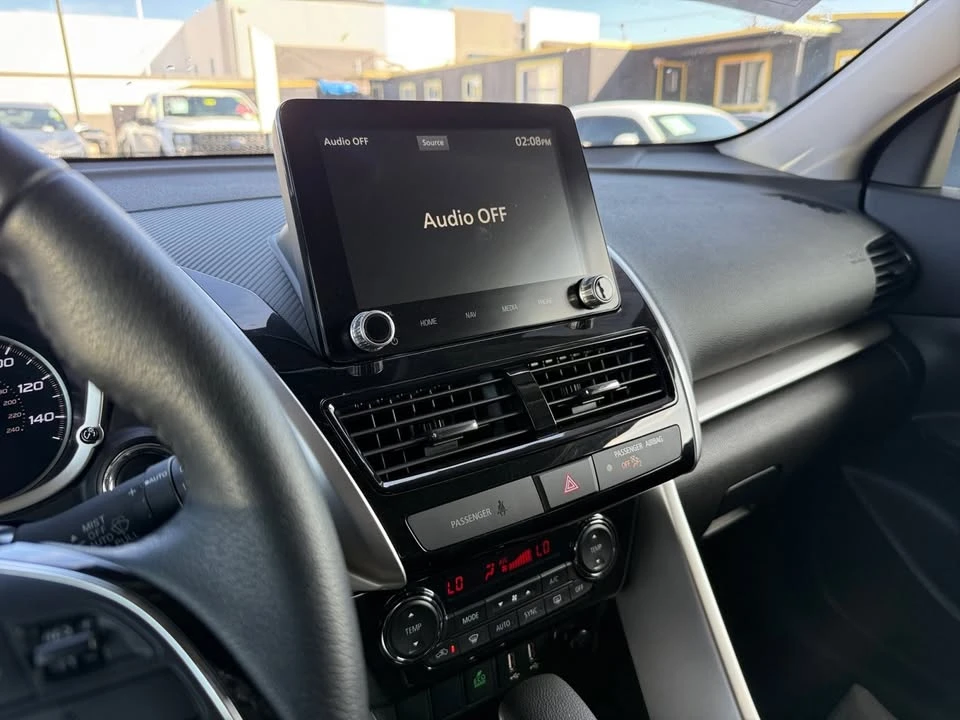 2025 Mitsubishi Eclipse Cross - Image 16 of 20