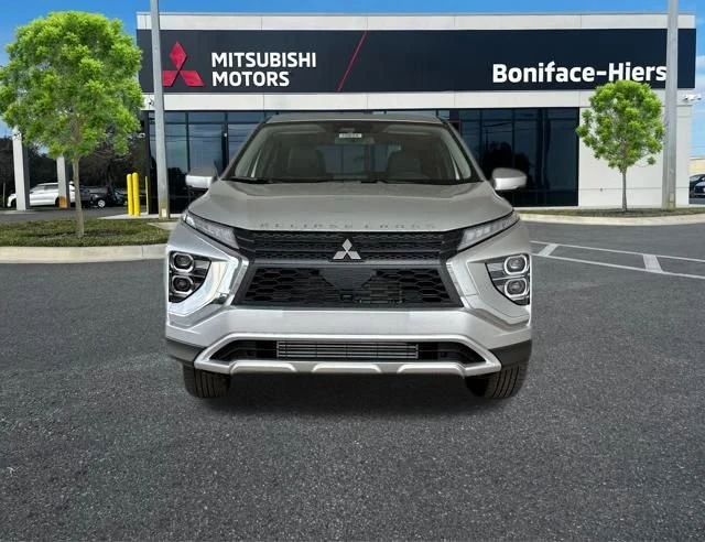 2025 Mitsubishi Eclipse Cross - Image 2 of 18