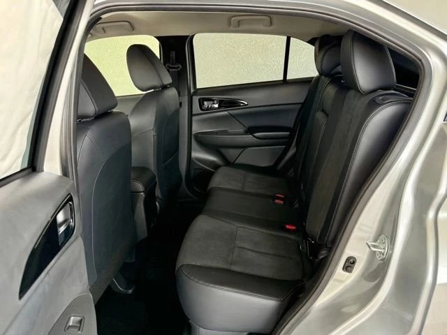 2025 Mitsubishi Eclipse Cross - Image 11 of 18