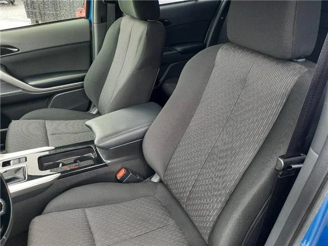 2025 Mitsubishi Eclipse Cross - Image 3 of 7