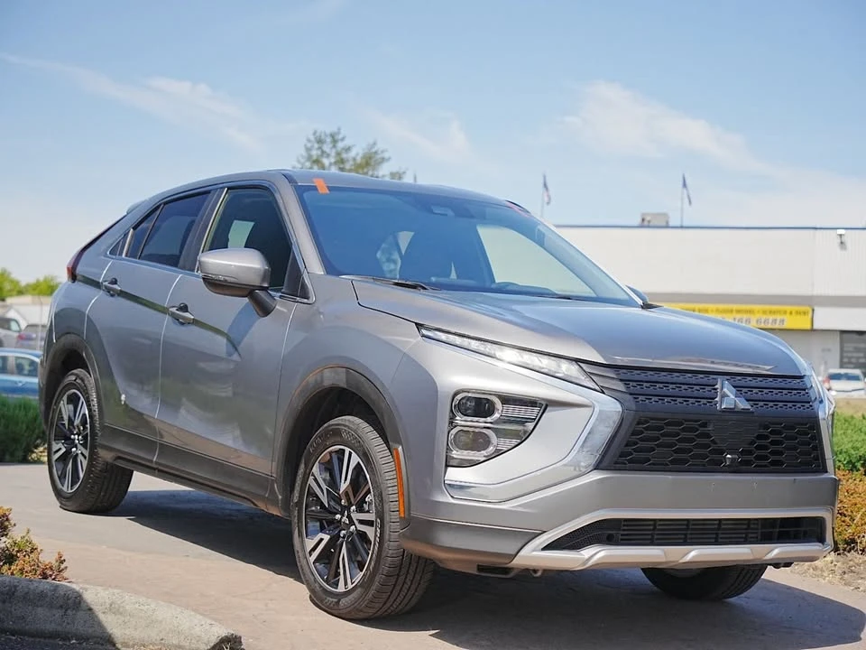 2025 Mitsubishi Eclipse Cross - Image 4 of 20