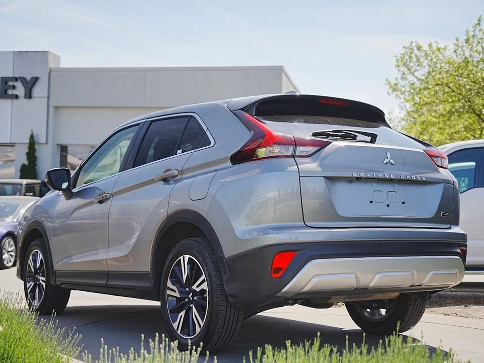 2025 Mitsubishi Eclipse Cross - Image 8 of 20
