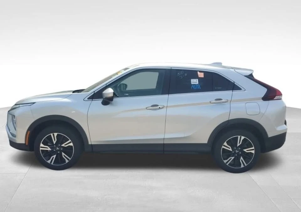 2025 Mitsubishi Eclipse Cross - Image 4 of 11