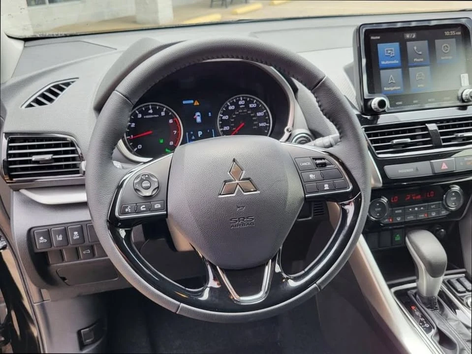 2025 Mitsubishi Eclipse Cross - Image 12 of 13