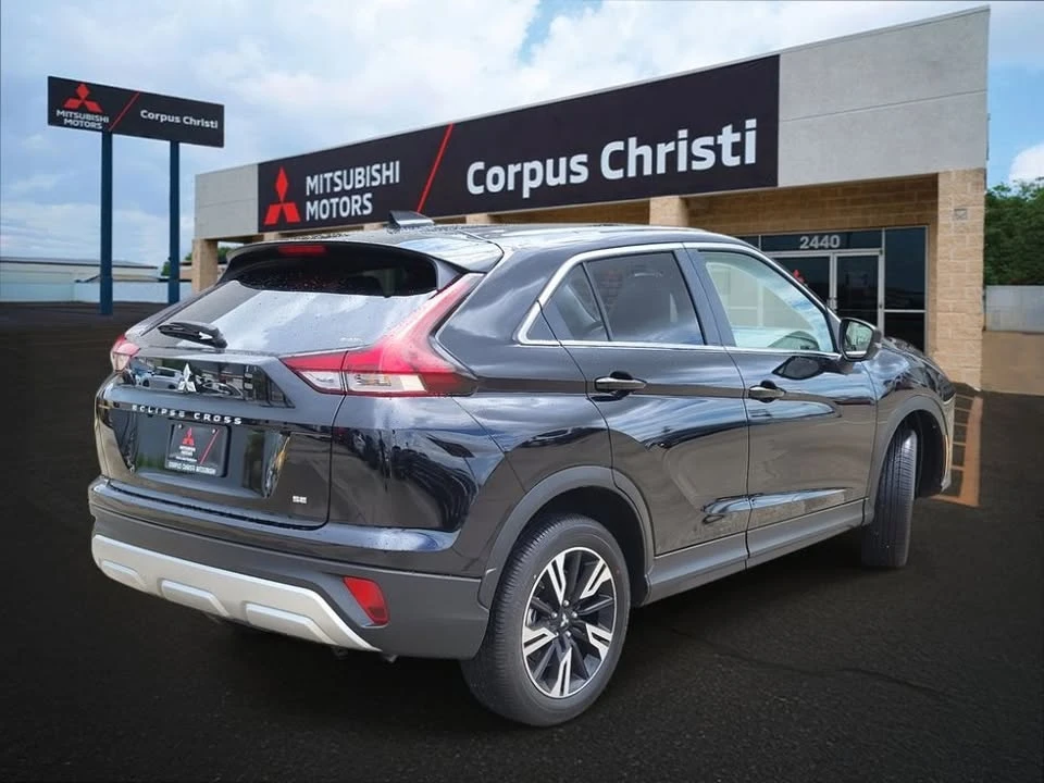 2025 Mitsubishi Eclipse Cross - Image 7 of 13