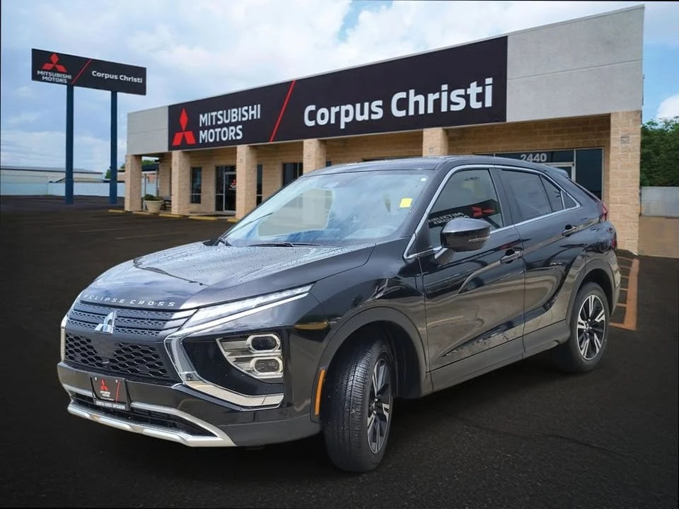 2025 Mitsubishi Eclipse Cross - Image 3 of 13
