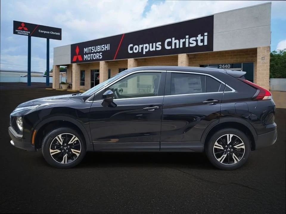 2025 Mitsubishi Eclipse Cross - Image 4 of 13