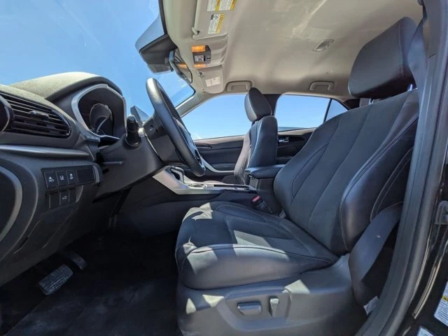 2025 Mitsubishi Eclipse Cross - Image 14 of 18