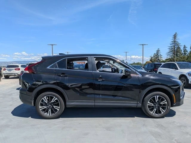 2025 Mitsubishi Eclipse Cross - Image 4 of 18