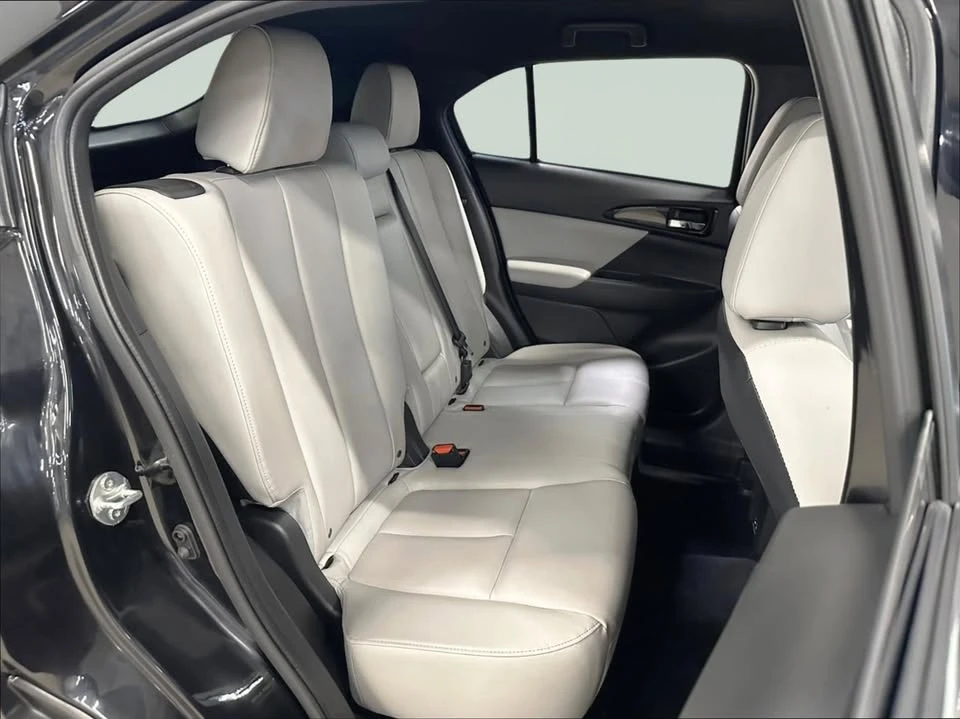 2025 Mitsubishi Eclipse Cross - Image 14 of 20