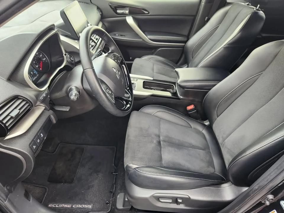 2025 Mitsubishi Eclipse Cross - Image 14 of 20