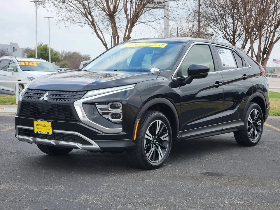 2025 Mitsubishi Eclipse Cross - Image 3 of 20