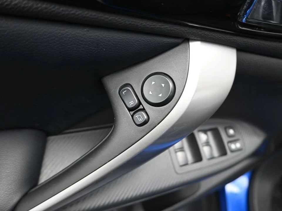 2025 Mitsubishi Eclipse Cross - Image 19 of 20