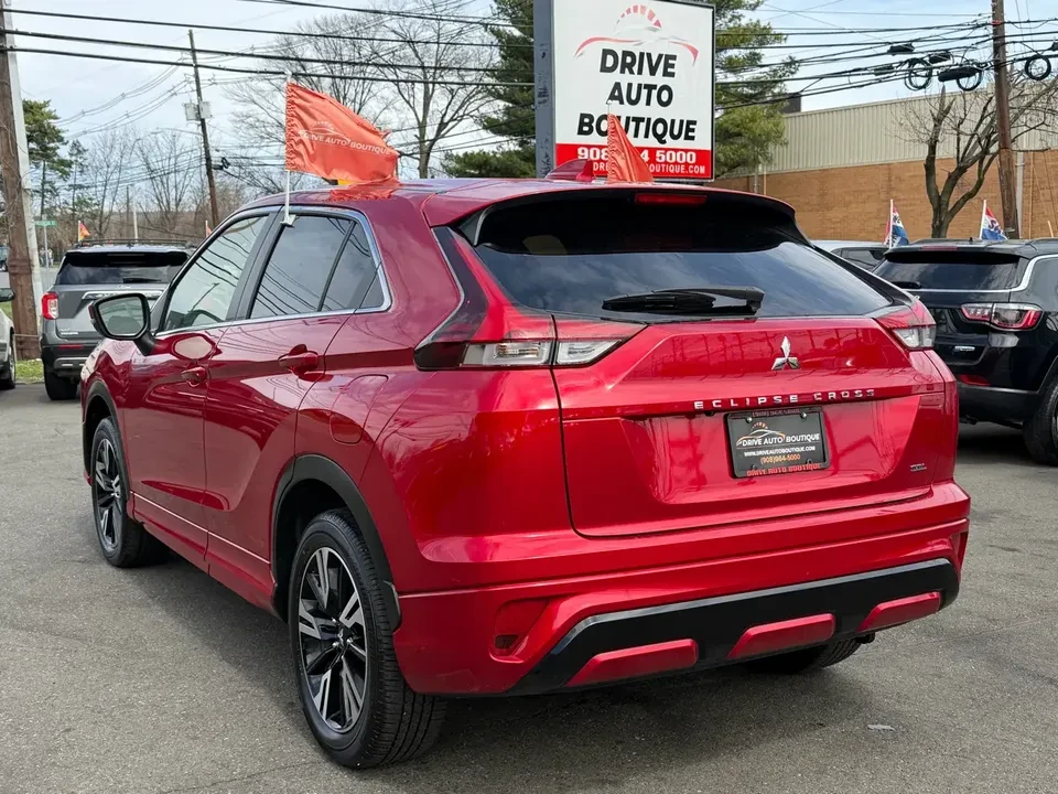 2025 Mitsubishi Eclipse Cross - Image 9 of 11