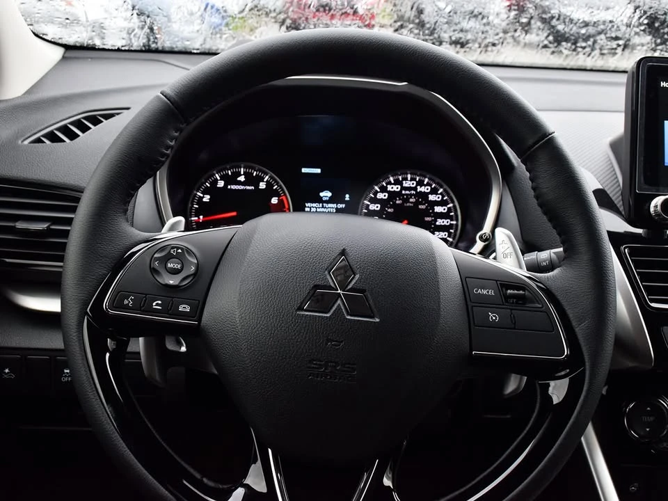2025 Mitsubishi Eclipse Cross - Image 17 of 17