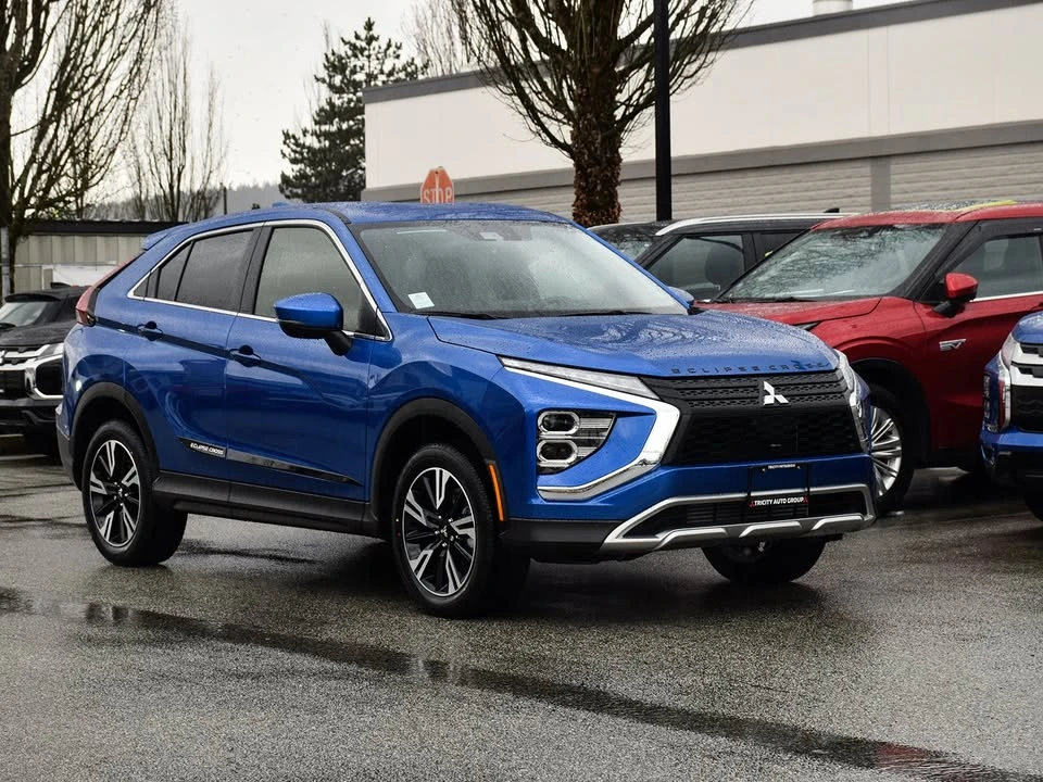 2025 Mitsubishi Eclipse Cross - Image 9 of 17