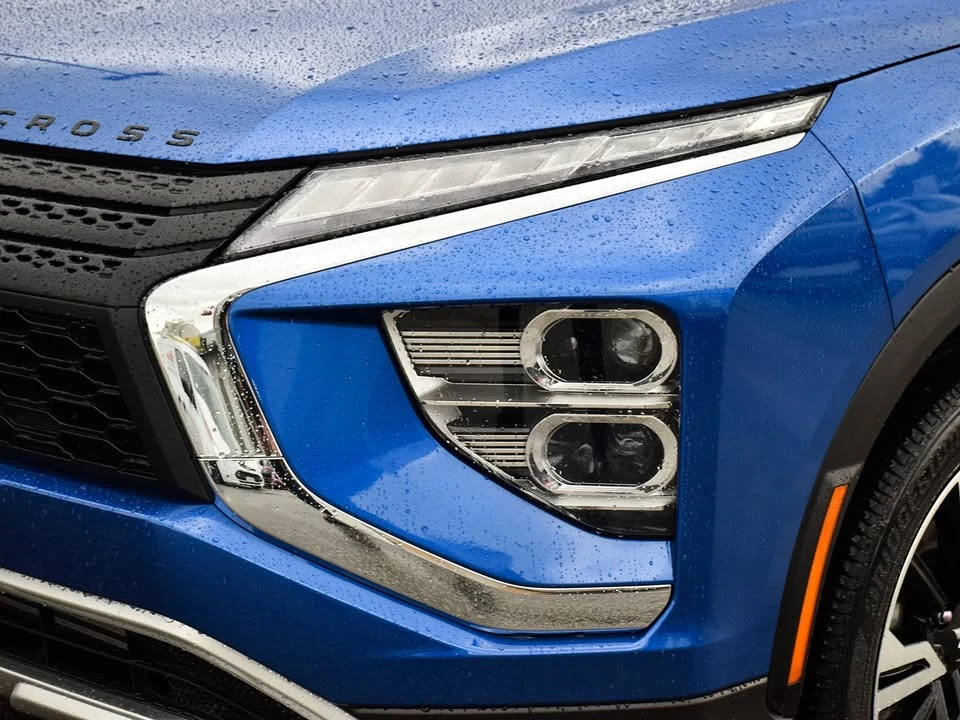 2025 Mitsubishi Eclipse Cross - Image 7 of 17