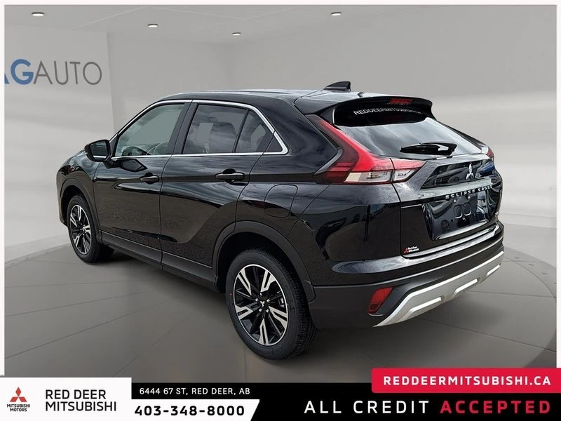 2025 Mitsubishi Eclipse Cross - Image 4 of 17