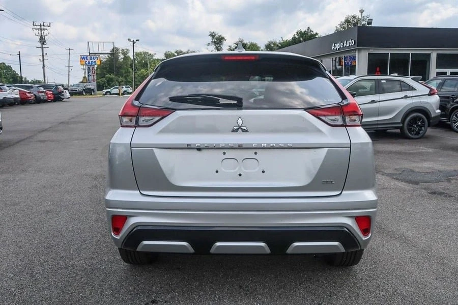 2025 Mitsubishi Eclipse Cross - Image 4 of 6