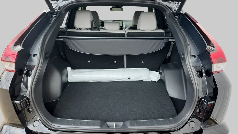 2025 Mitsubishi Eclipse Cross - Image 5 of 12