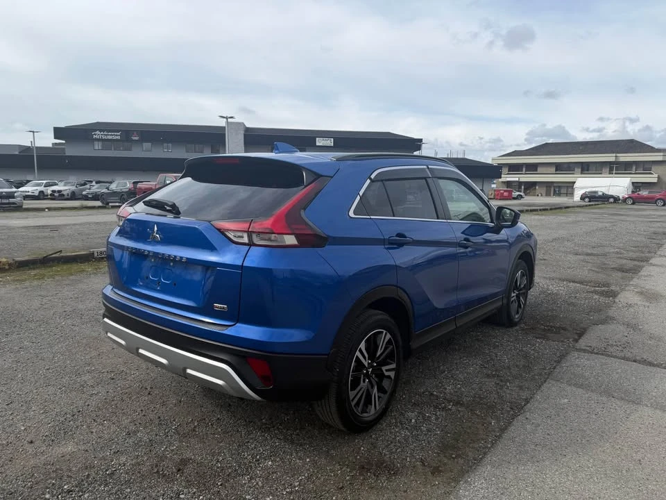 2025 Mitsubishi Eclipse Cross - Image 5 of 19