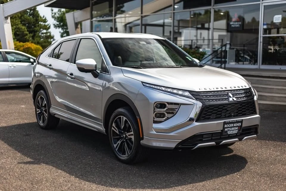 2025 Mitsubishi Eclipse Cross - Image 6 of 20