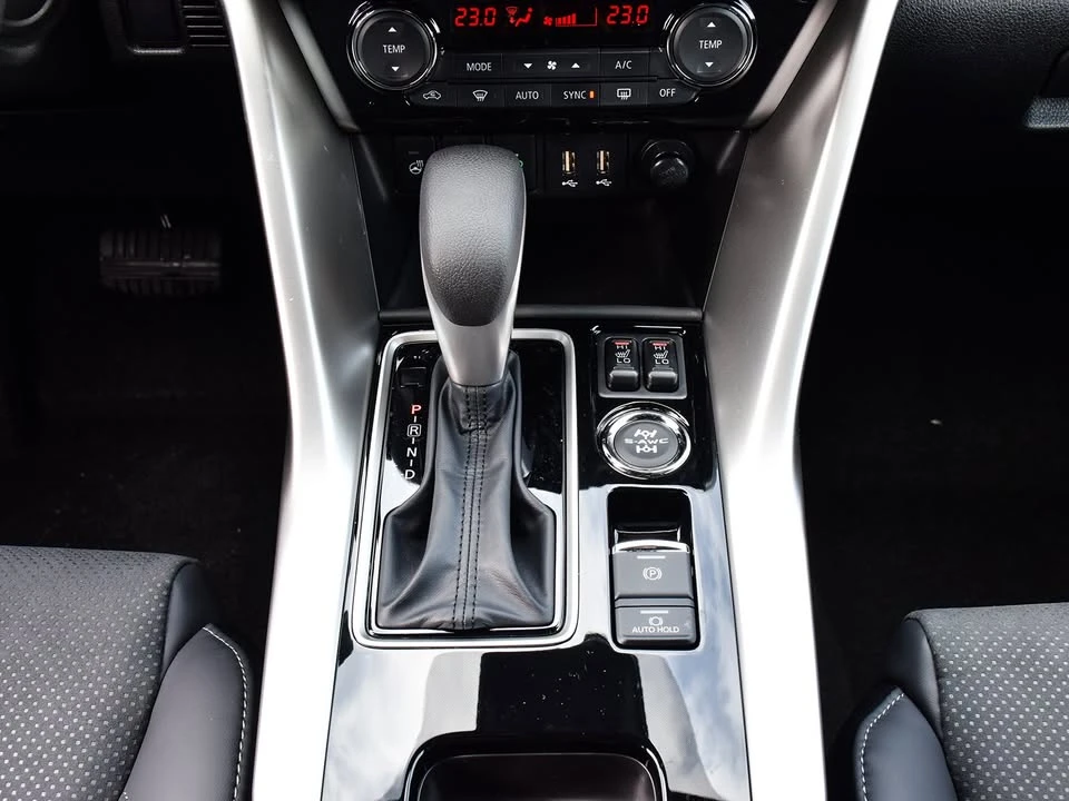 2025 Mitsubishi Eclipse Cross - Image 19 of 20