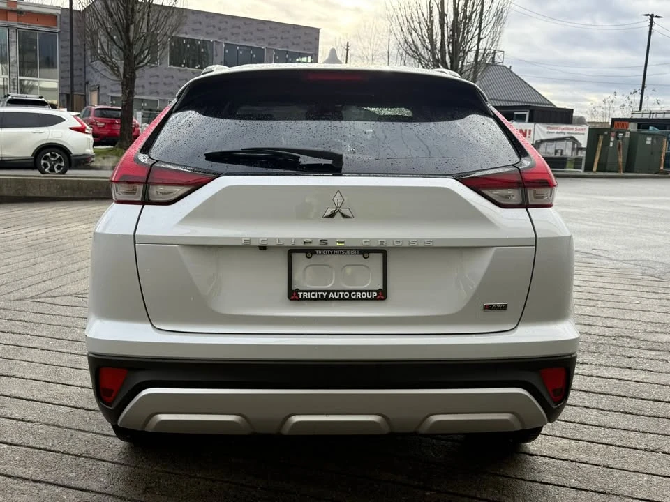 2025 Mitsubishi Eclipse Cross - Image 6 of 18